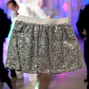 Candies Girl's XS 7/8 Skirt with Silver Sequins